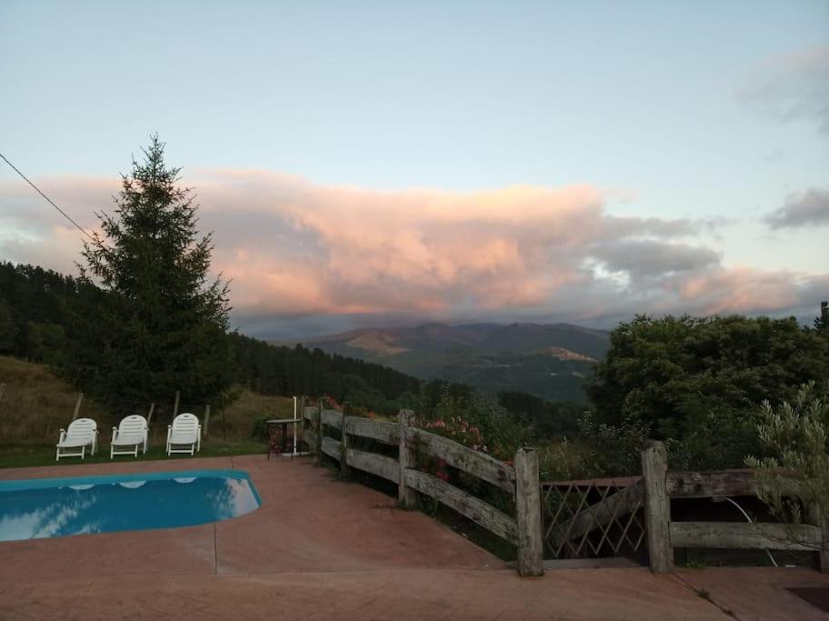 Caserio Vasco Con Piscina Y Barbacoa Orozko Bagian luar foto